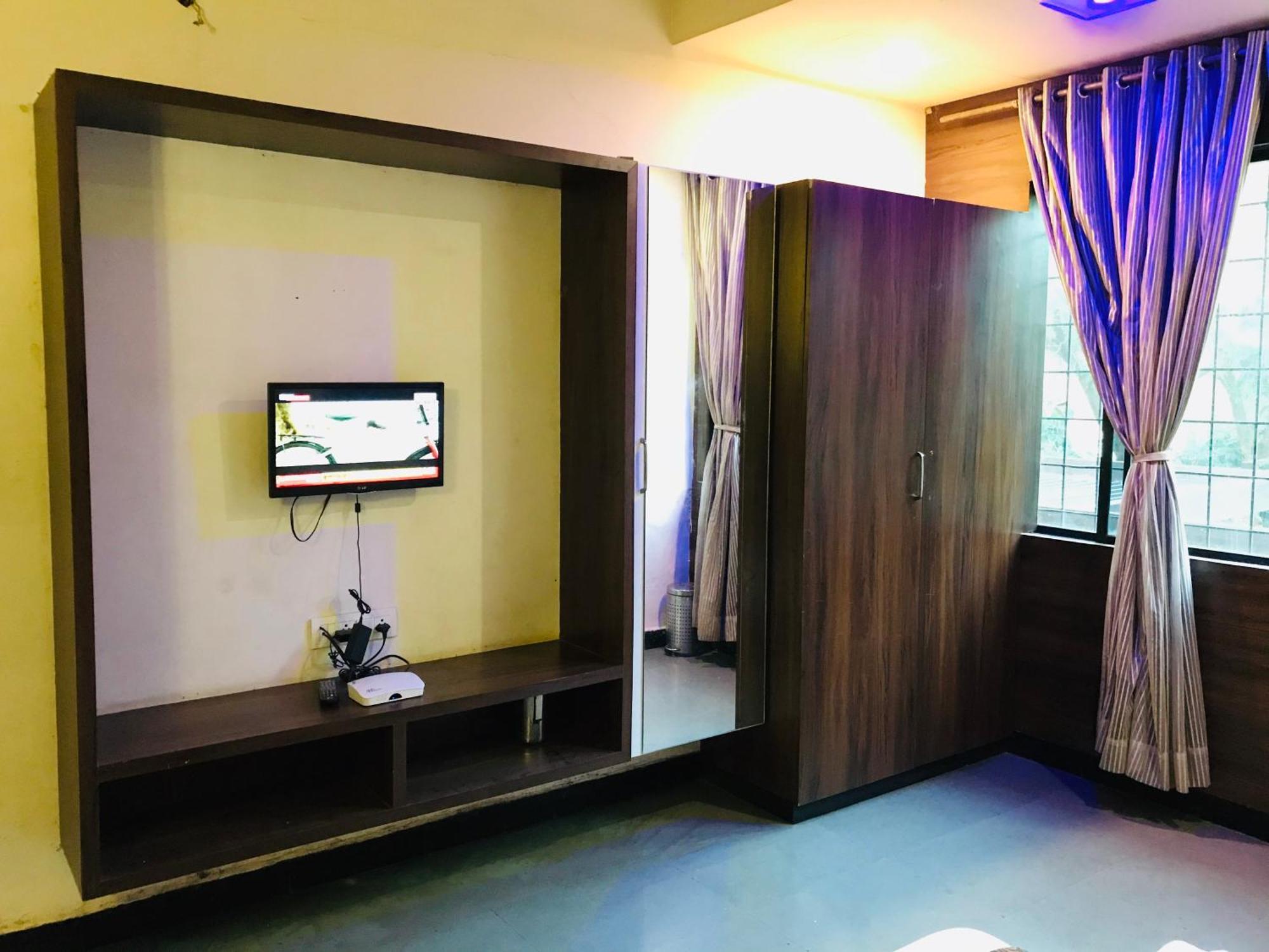 Liva Rooms Nashik Εξωτερικό φωτογραφία